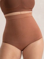 High-Waisted Seamless Smoothing Brief
