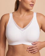 IsoLift Lift & Support Mesh V-Neck Bra in White